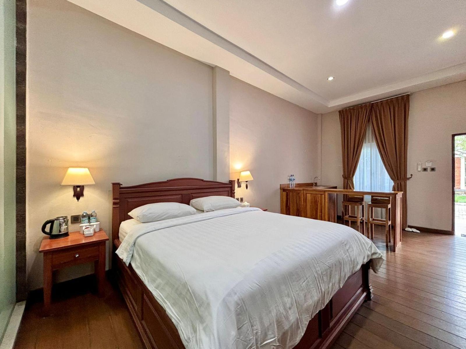 Thong'S Inn Hotel Kualanamu ميدان المظهر الخارجي الصورة