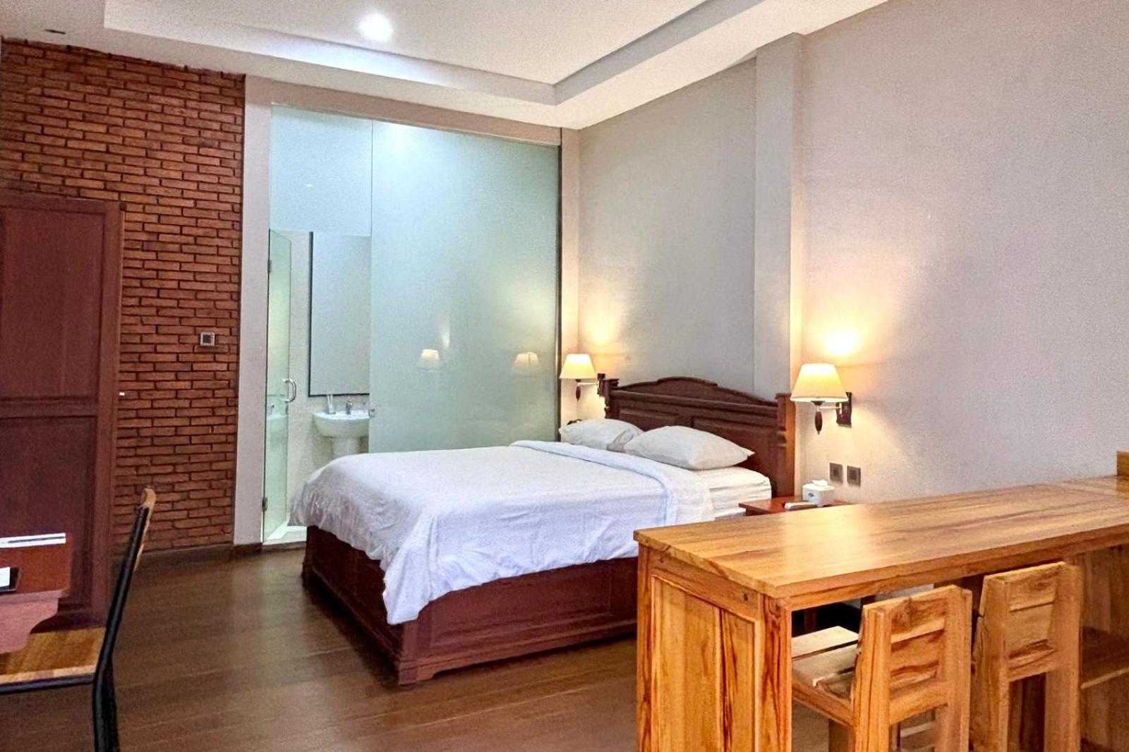 Thong'S Inn Hotel Kualanamu ميدان المظهر الخارجي الصورة