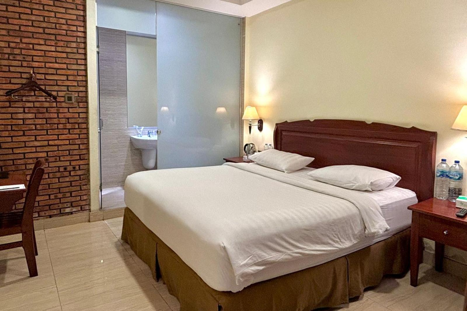 Thong'S Inn Hotel Kualanamu ميدان المظهر الخارجي الصورة